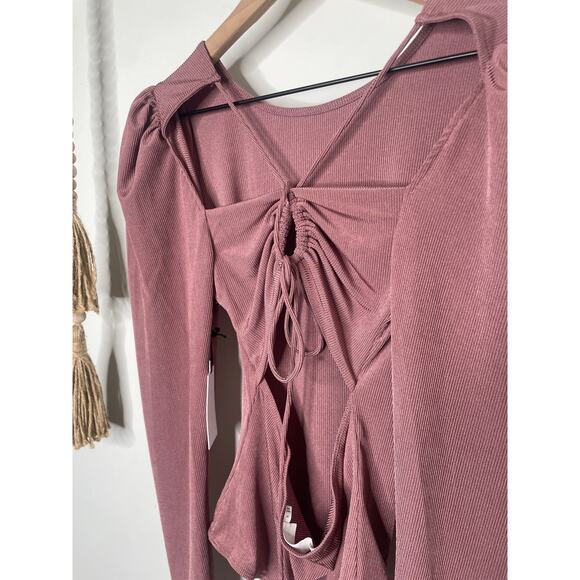 ASTR Tie Back Bodysuit Medium Strappy Cut Out Puff Shoulder Long Sleeve Mauve - Picture 9 of 11